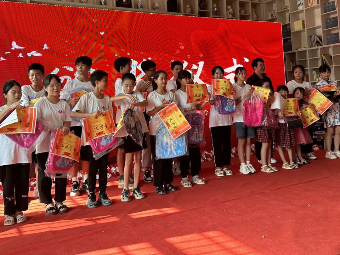 1691889971203752.jpg 640 (1).jpg